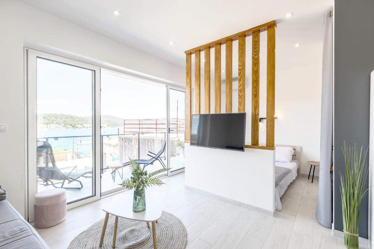 Luxury Apartments Skalinada Near Beaches, Tisno - Dalmatia Esterno foto