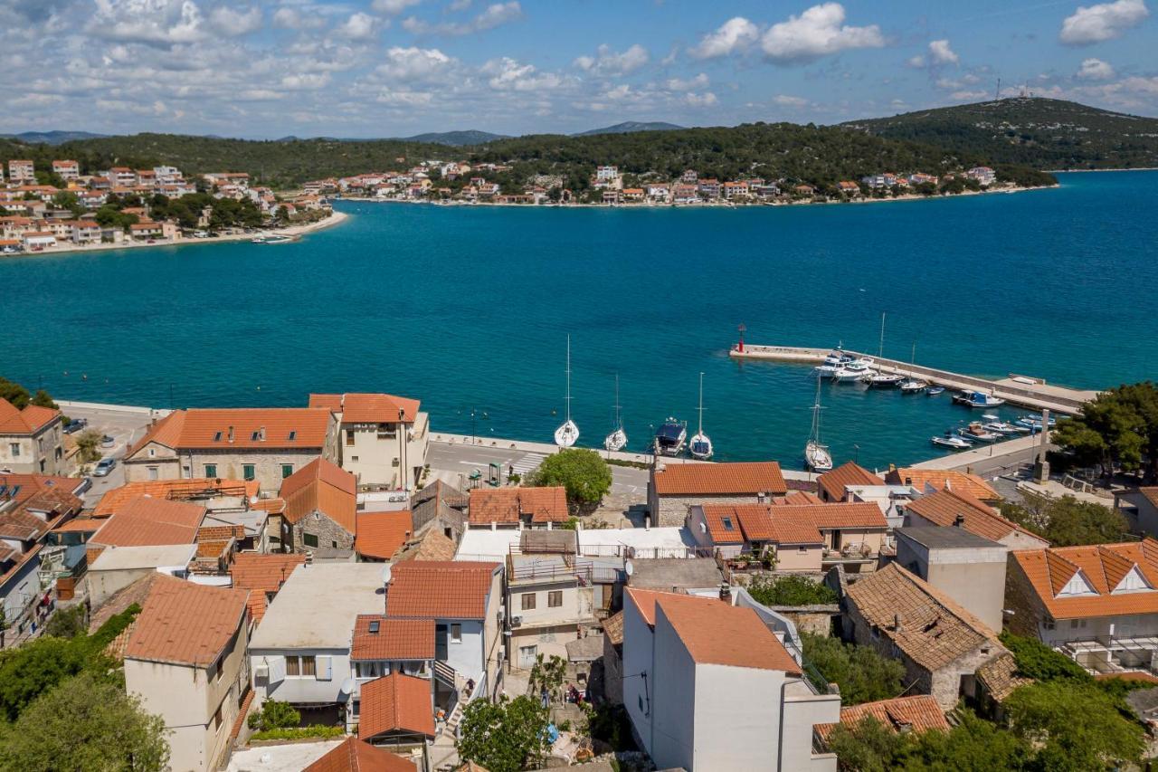 Luxury Apartments Skalinada Near Beaches, Tisno - Dalmatia Esterno foto