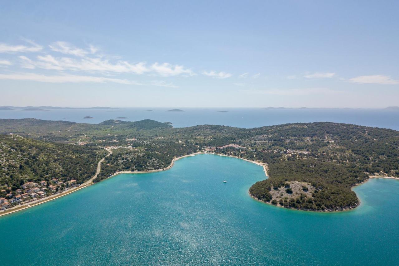 Luxury Apartments Skalinada Near Beaches, Tisno - Dalmatia Esterno foto