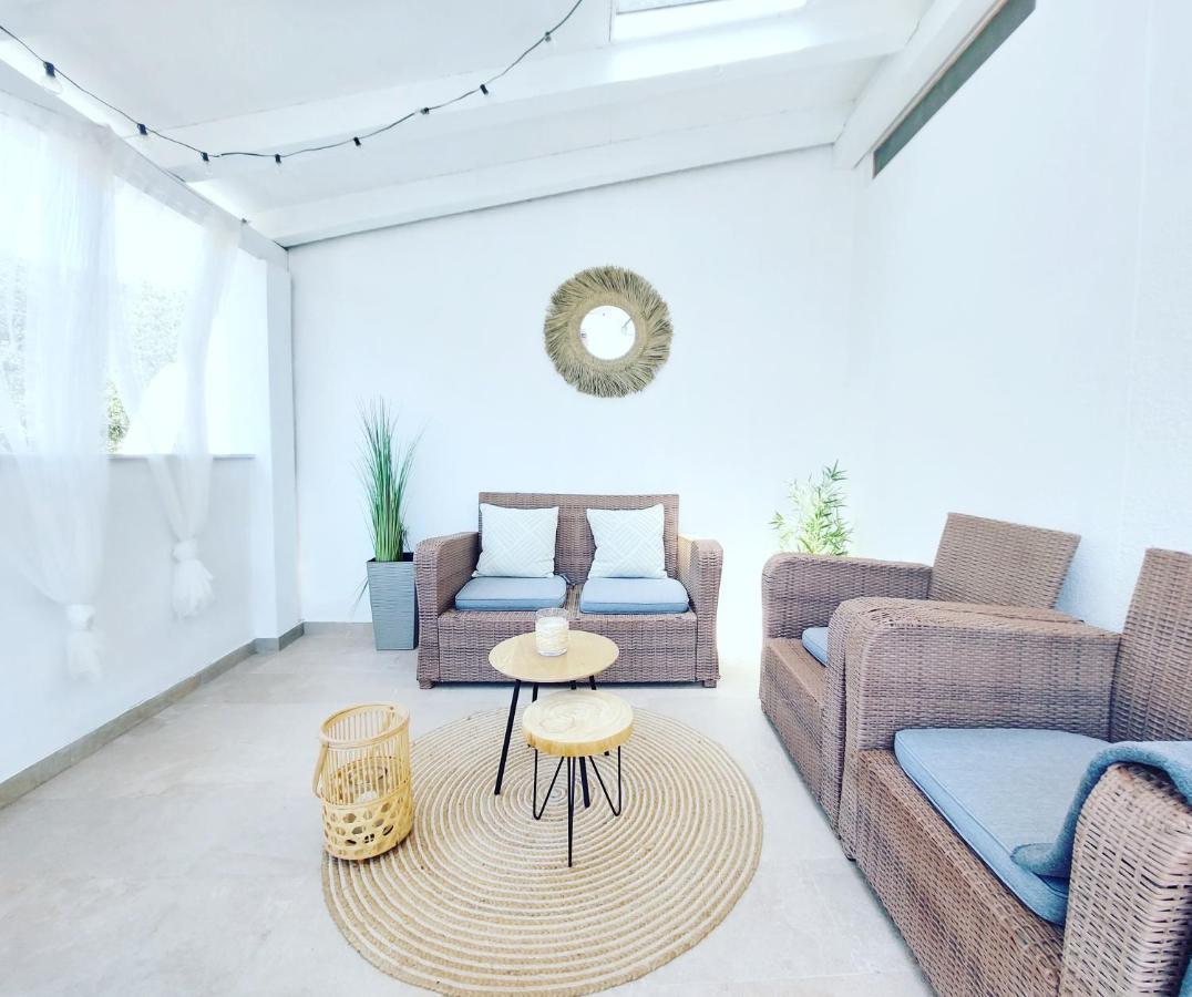 Luxury Apartments Skalinada Near Beaches, Tisno - Dalmatia Esterno foto